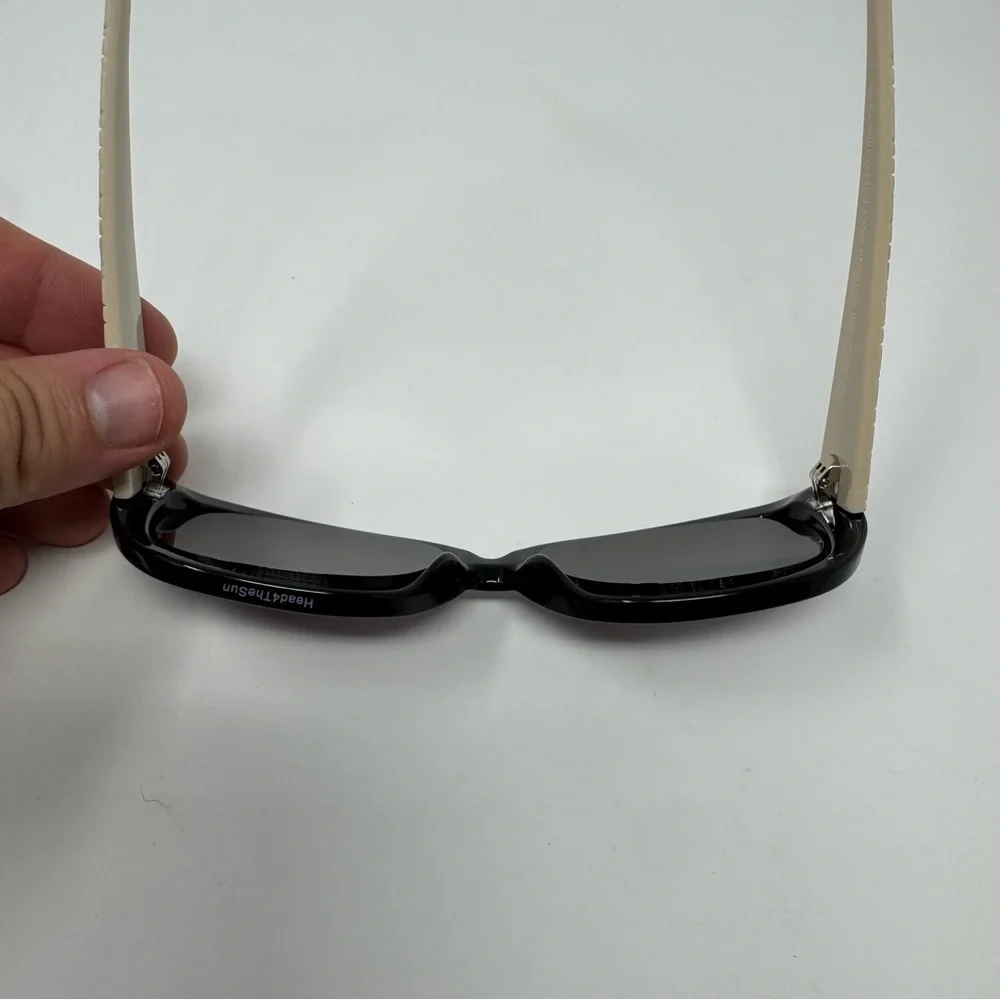 Prive Revaux The‎ Vintage 56-16-140 PDS62 +3.5 Reading Sunglasses Black/Beige